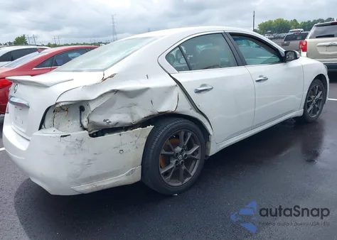 2014 Nissan Maxima 3.5 S из США, поврежденный, VIN 1N4AA5APXEC457372